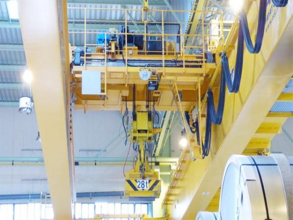 QP型抓斗、電磁兩用橋式起重機(jī)